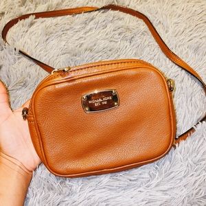 Authentic Micheal Kors Crossbody Purse
